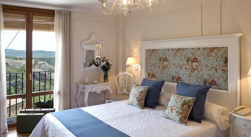 Hotel Santa Maria De Alquézar Room photo