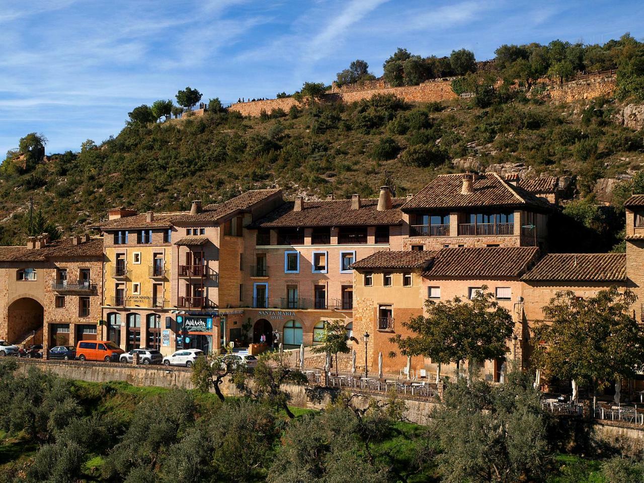 Hotel Santa Maria De Alquézar Exterior photo